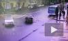 Момент ДТП с отлетевшим в маршрутку каршерингом в центре Петербурга попал на видео