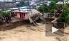 Десятки человек погибли в Индонезии в результате оползней и наводнений