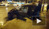 Видео: на Петергофском шоссе возле "Жемчужной плазы" столкнулись два автомобиля