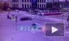 Момент аварии на проспекте Просвещения попал на видео