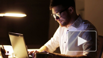 Путин подписал закон о введении электронных трудовых книжек в России