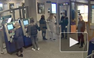 В Петербурге пассажиров без масок не пускают в метро