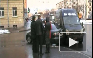 В ДТП на Новочеркасском "Мазду" отбросило на пешеходный переход