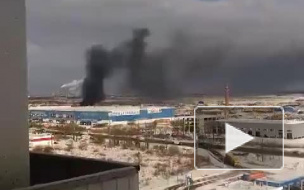 Видео: На Московском шоссе полыхает сильнейший пожар 