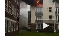 Десять пожарных расчетов тушат пожар в одном из жилых домов Лондона
