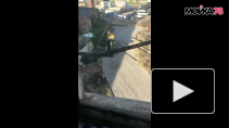 Видео: дом под мостом Бетанкура отрезали от мусорных баков