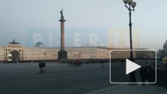 На Дворцовой площади прошла репетиция парада Победы