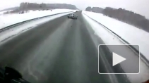 Видео смертельного ДТП на Алтае, в котором погибли двое, в том числе полицейский