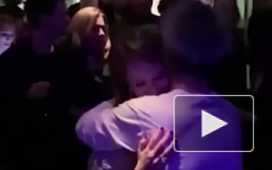 Видео: Собчак и Богомолов танцевали и нежно обнимались на публике