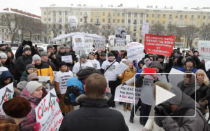 Дольщики ЖК "Десяткино" борются за свою собственность 