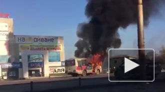 Страшное видео из Уфы: дотла выгорел пассажирский автобус