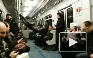 Человек-паук вновь устроил шоу в петербургском метро