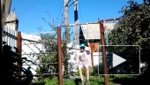 Прыжки с качели.