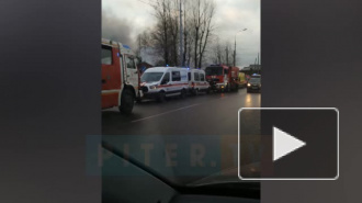 Пожар в "Автотехцентре" на улице Салова тушили почти час