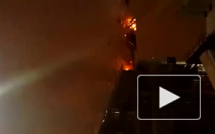 Подвиг крановщицы во время пожара на ЗСД вдохновил петербуржцев