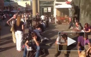 Столичная оппозиция разделилась и "гуляет" одновременно в разных местах