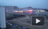 На улице Коллонтай в Петербурге горит гипермаркет “Карусель”