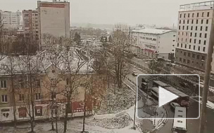 Ночью на уборку снега в Петербурге вышли 500 единиц техники