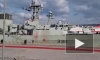 В Греции активисты забросали красной краской корабль НАТО