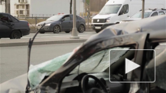 В страшной аварии на МКАД столкнулись 20 машин, два человека погибли
