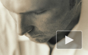 Любитель задушевных песен ударил собутыльника гитарой по голове и утопил в канаве с грязной водой