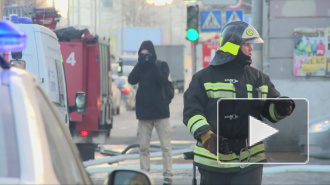 Возгорание поролоновых губок для мытья посуды на проспекте Обуховской обороны в Петербурге локализовано