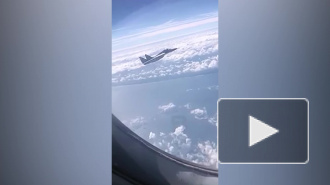 Пилот F-16 ВВС Польши вызвал недоумение у российских летчиков