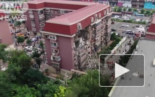 В Китае восемь человек пострадали при обрушении здания после взрыва