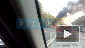 На Московском шоссе загорелся автомобиль