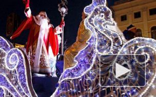 В субботу Дед Мороз зажжет на Дворцовой площади огни главной елки Петербурга