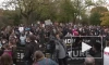 Несколько тысяч активистов во главе с Гретой Тунберг вышли на акцию протеста в Глазго 