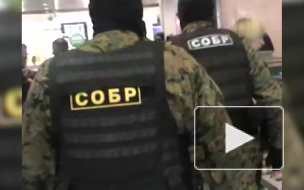 На Пулковской таможне у шестерых россиян нашли бутылки рома с разведенным в нем кокаином