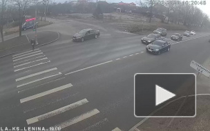 Кортеж из 20 машин проехал по Красному Селу со звуковыми спецсигналами