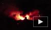 В Нижнем Новгороде потушили крупный пожар в ангаре с макулатурой