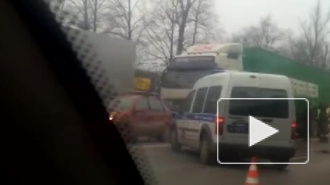 Две аварии на Московском шоссе: автовоз улетел в кювет, водитель погиб
