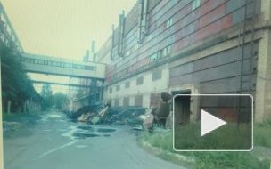 В Барнауле при ремонте крыши завода погибли отец и два сына