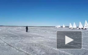 Видео: в Сестрорецке прошли гонки буеров