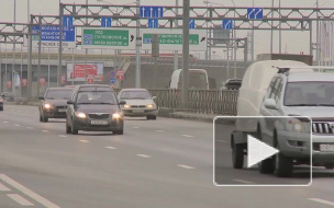 Рейсовый автобус врезался в Красноярске в опору линий электропередач, пострадали шесть человек