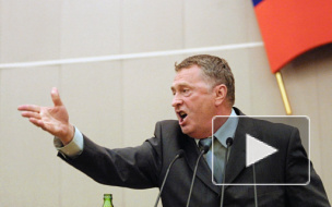 Видео: бурная реакция Жириновского на «капустную» атаку