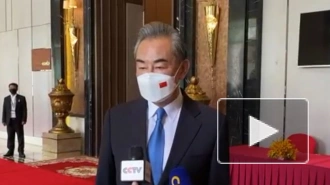 Глава МИД КНР назвал визит Пелоси на Тайвань "абсолютным фарсом"
