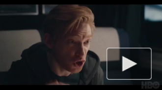 В сети появился трейлер сериала "Беги" с Доналом Глисоном