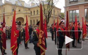 Праздничное шествие "Бессмертного полка" в Петербурге завершилось выступлением мотокаскадеров