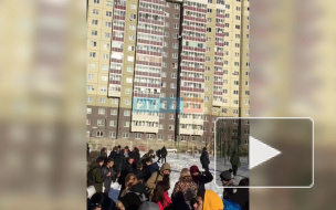 Учитель ОБЖ школы №291 объявил ученикам о бомбе, реагирующей на шум 